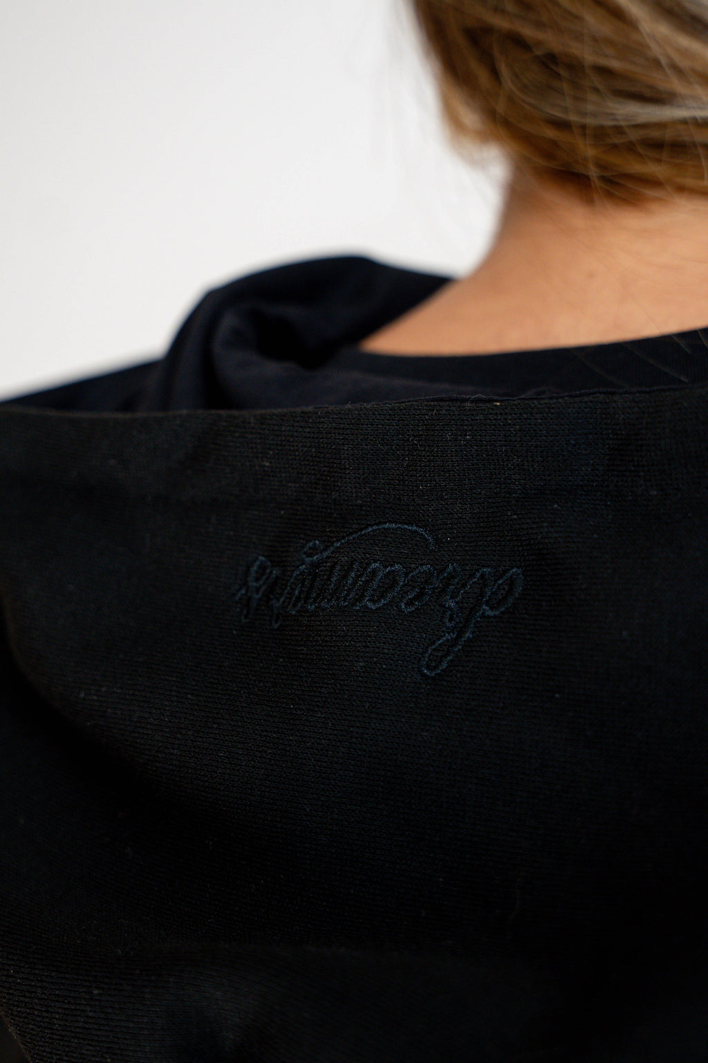 Conjunto Hoodie + Jogger Negro Mujer - JC